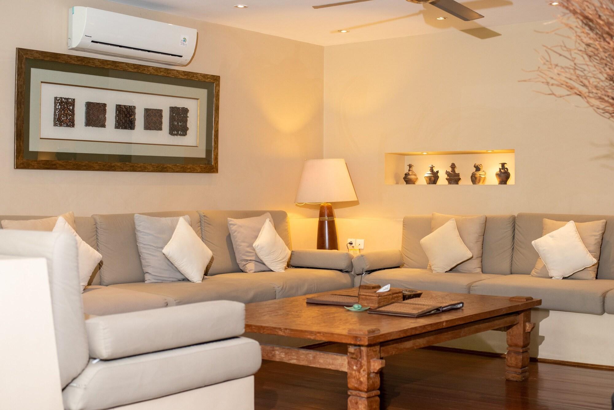 Sienna Villas - Chse Certified Семиньяк Экстерьер фото